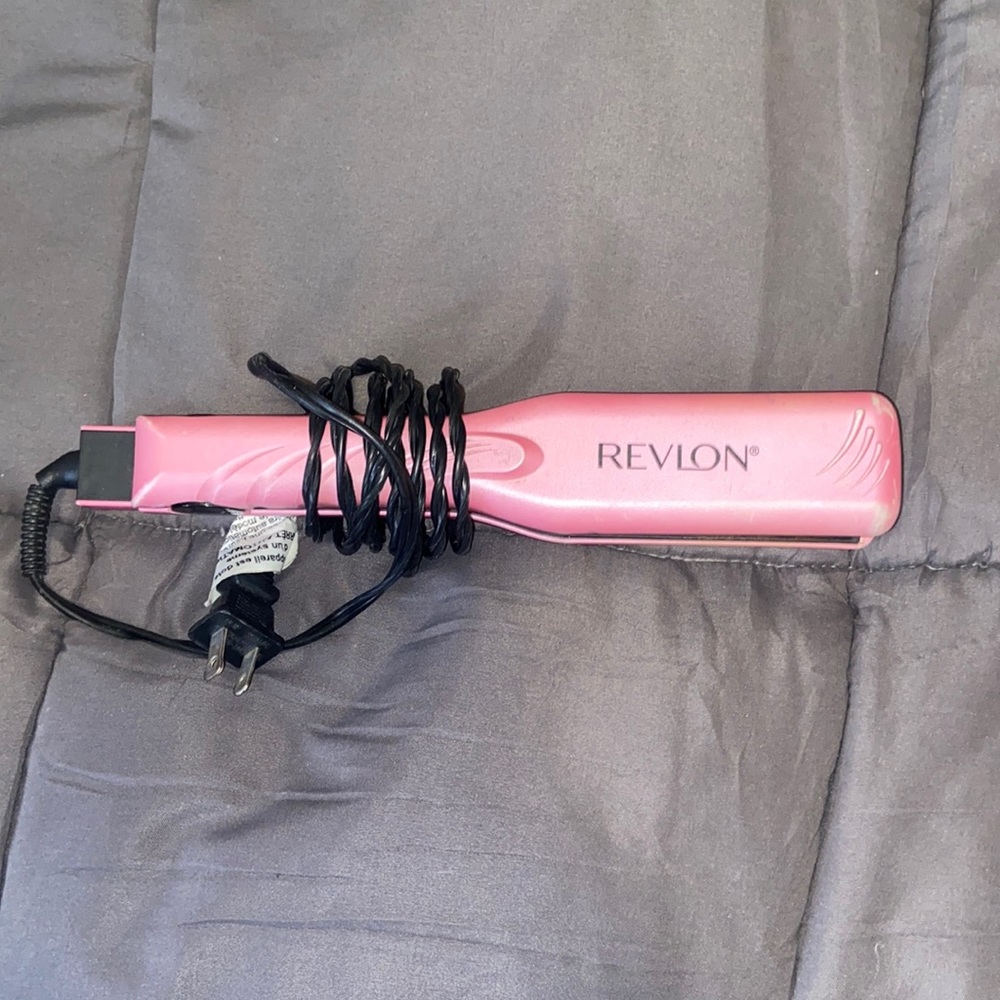 Revlon Hair Straightener